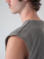 NORTH STAR SLEEVELESS - DARK GREY